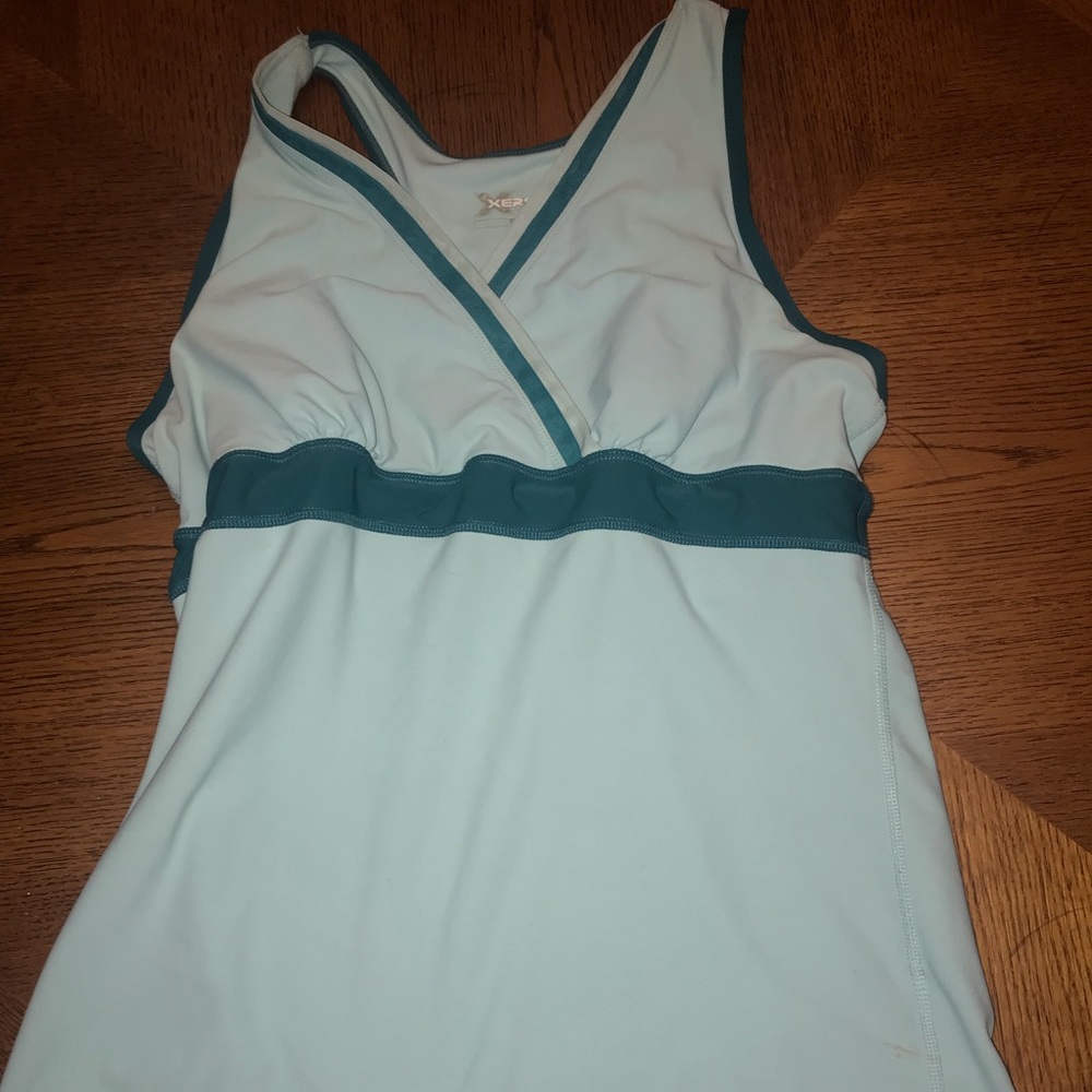 Large workout top